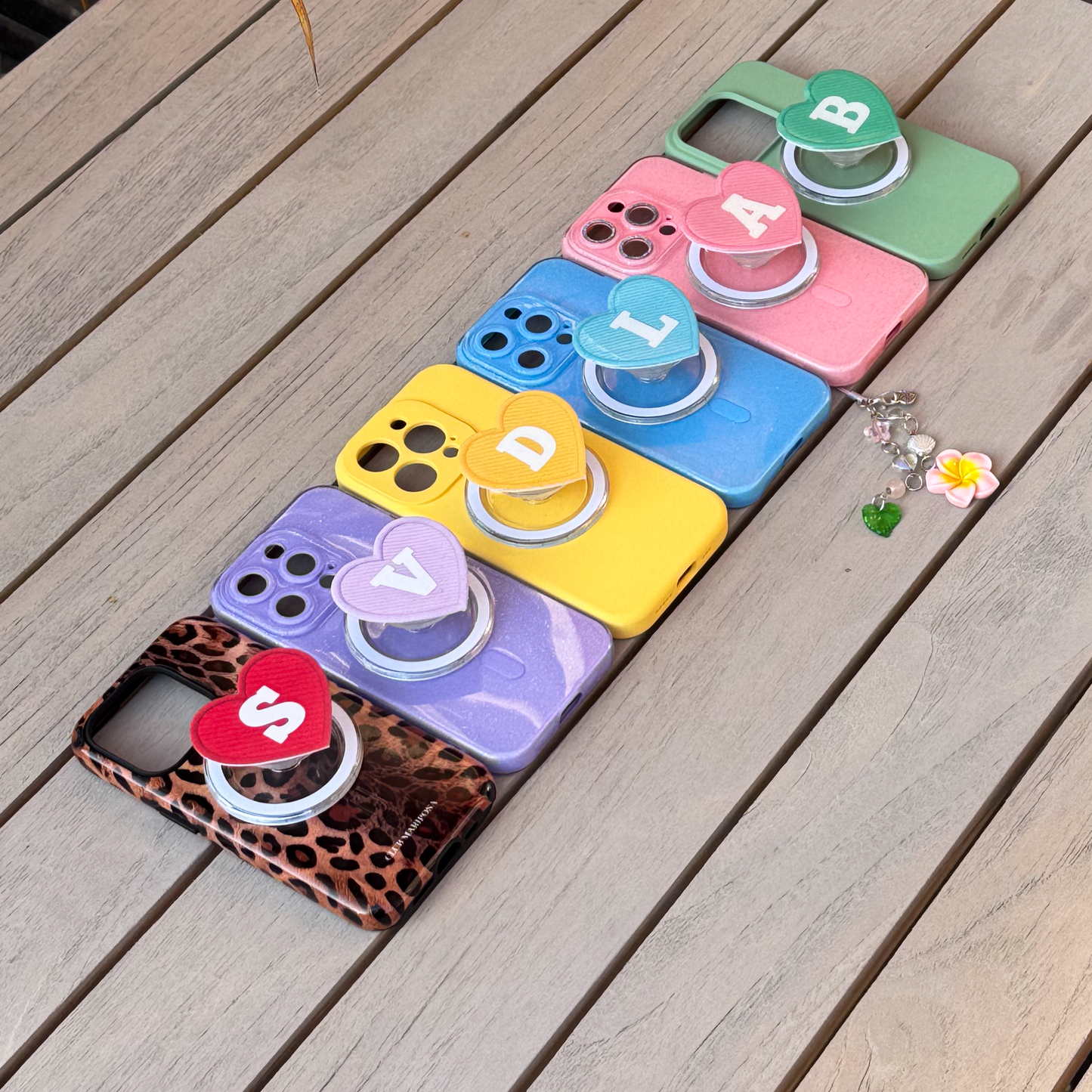 Heart Initial Grip (Custom)